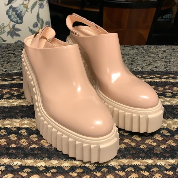 AGL womens shoes size 10 - Picture 1 of 5